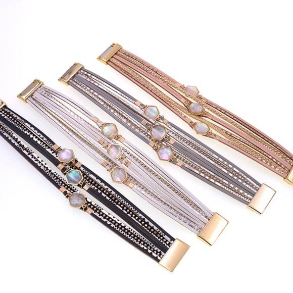 COPY - Mother of Pearl Leather Bracelet with Magnetic Clasp 18cm - Picture 2 of 2